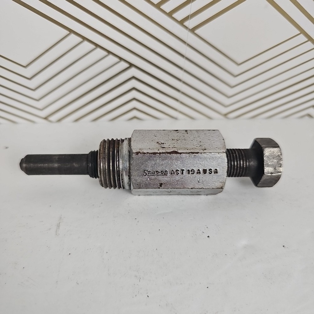 Snap-On ACT19A A/C Compressor Rotor Plate Puller Tool And Screw Assembly